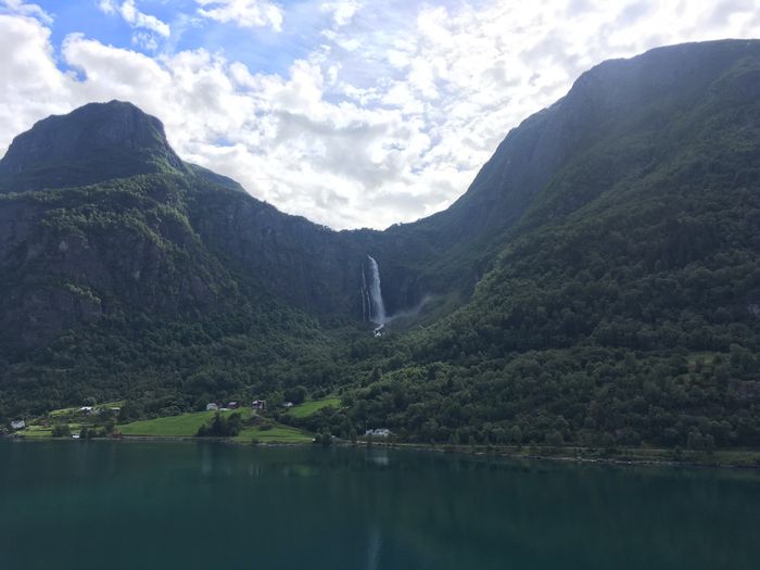 Crucero por los fiordos noruegos o por las islas griegas! - 2