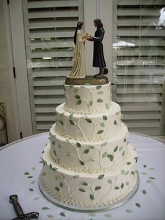 Tarta y muñecos