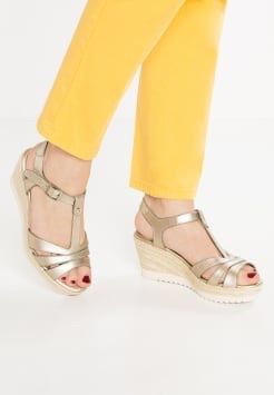 Sandalias