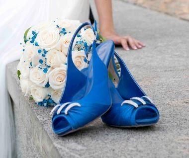 25 zapatos azules para novias 1