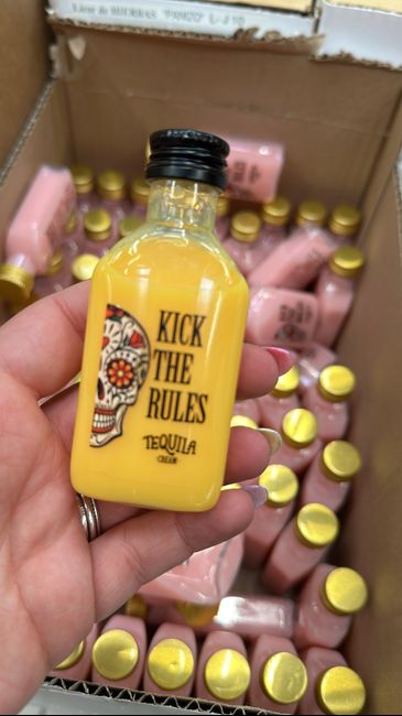 mini botellitas a 1€ 2