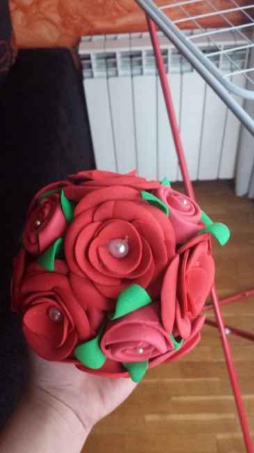 Tutorial ramo de rosas de goma eva - 1