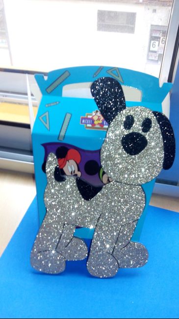 caja chuhces con vinilo