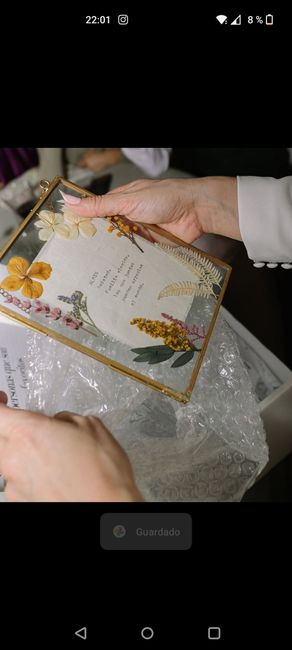 Regalo con flores preservadas - 1