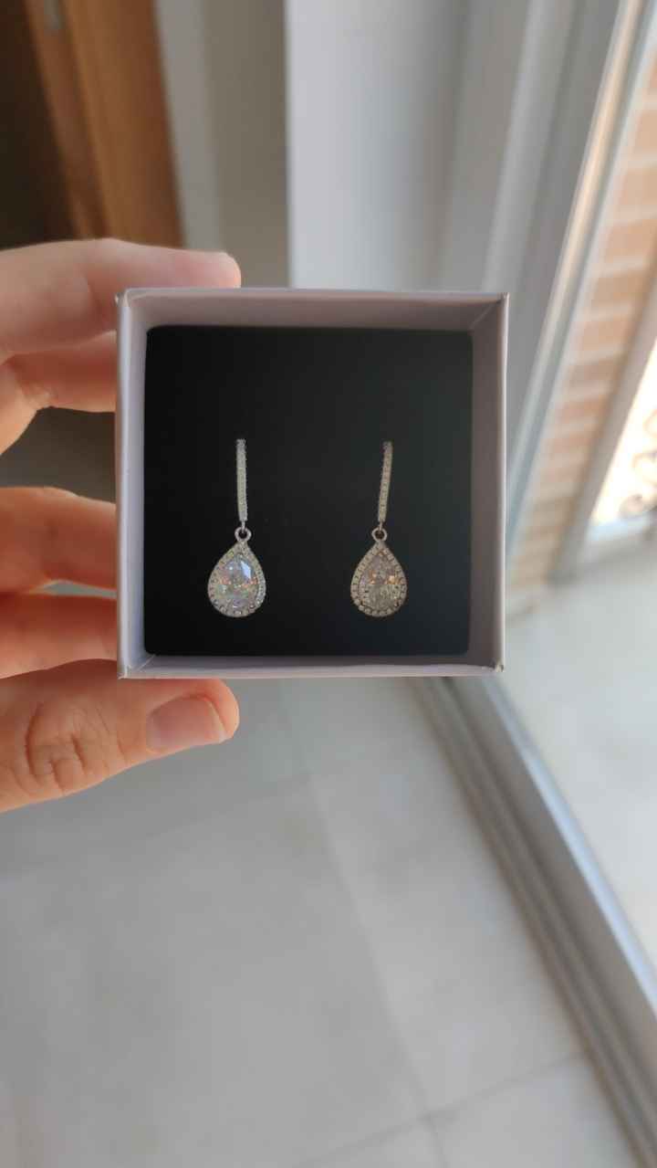 Poco se habla de los pendientes!! - 1