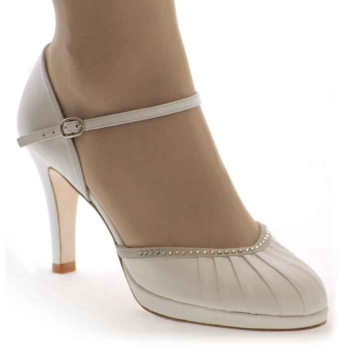 a la busqueda de zapato 3