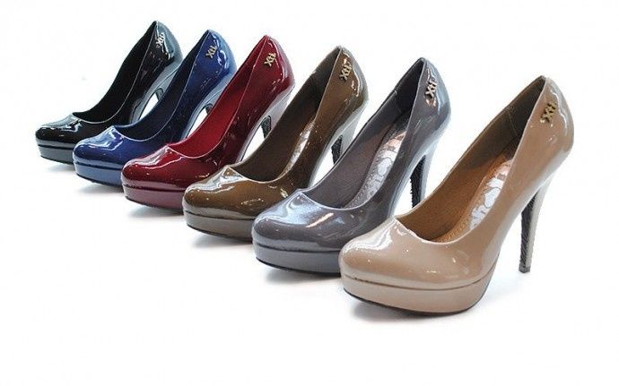 peep shoes
