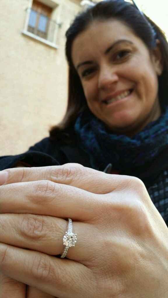 Pongamos todas nuestro anillo de compromiso - 1