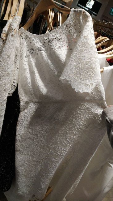 Posibles vestidos para novias de bodas low cost. - 6