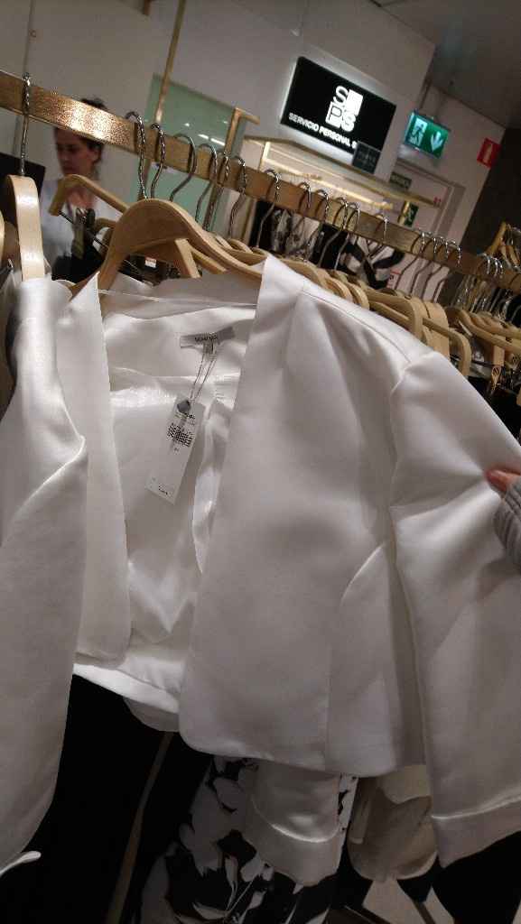 Posibles vestidos para novias de bodas low cost. - 4