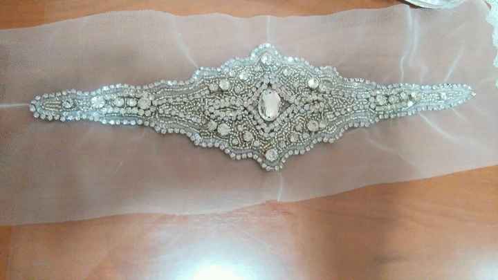 Enamorada de mi adorno para el vestido - 2