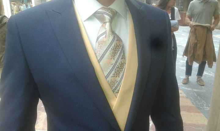 Traje de novio xfin y contador a 2 digitos - 1