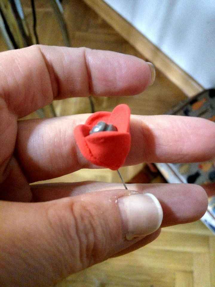 Ya tengo mis alfileres de amapolas - 1
