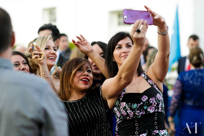 VIVAN LOS SELFIES
