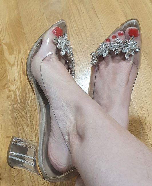Tocado y zapatos 2