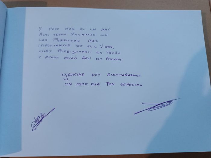 Libro de firmas personalizado 10