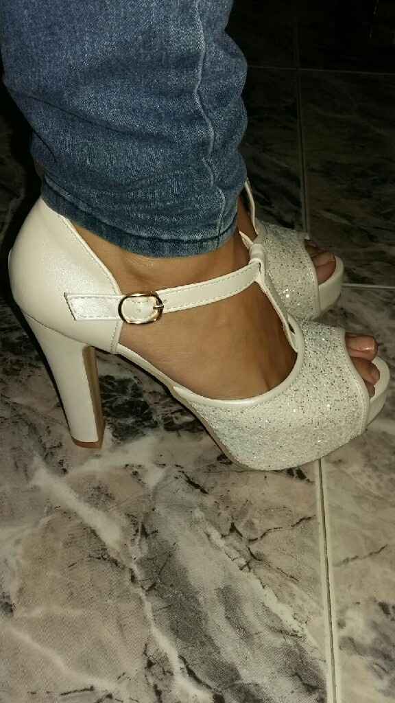 Que zapatos le pondriais? - 1