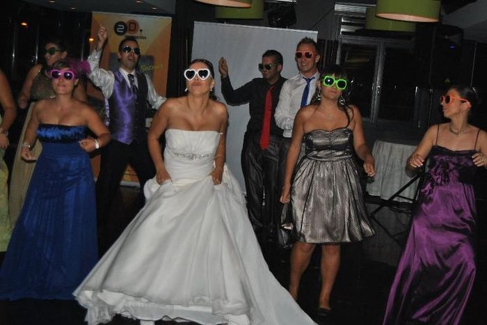 BAILE SORPRESA