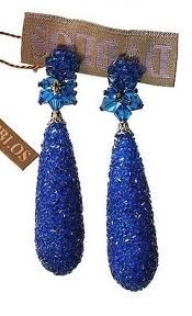 Pendientes azules