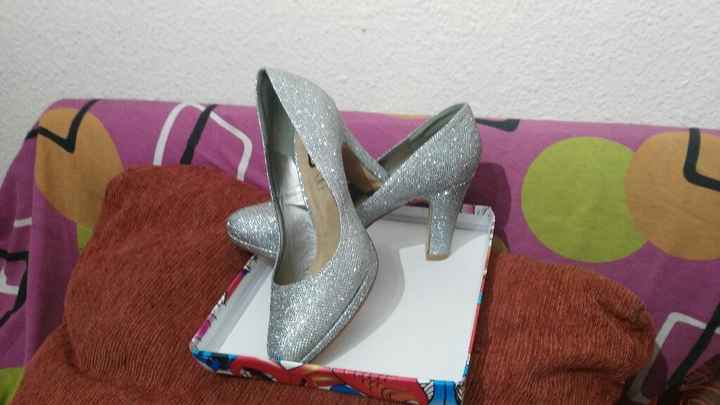 Los zapatos de la novia - 1
