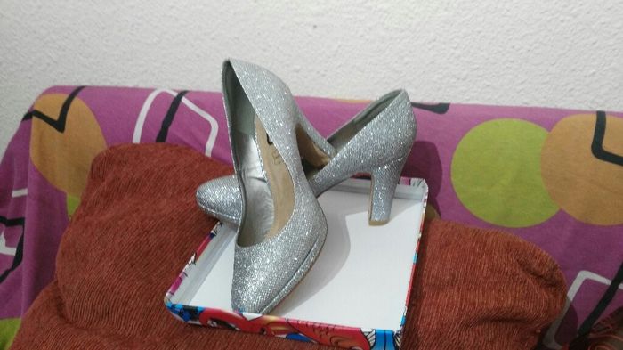 Los zapatos de la novia - 1
