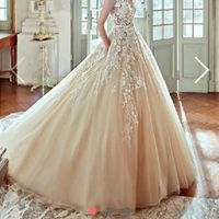 De que color son estos vestidos? - 2