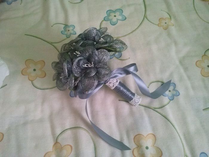 RAMO DE FLORES PARA AMIGA
