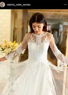 Vestido con espalda tapada 1