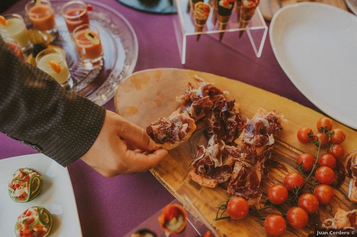 ¿Cuántos aperitivos habrá en el cóctel? 2