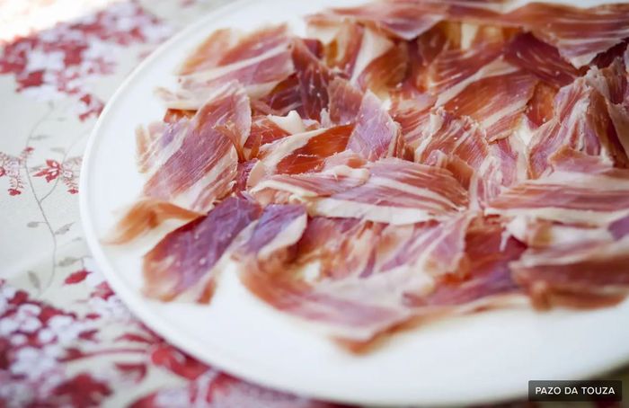 ¿Contrataréis un cortador de jamón para el aperitivo? 1