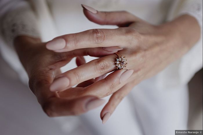 ¿Llevarás el anillo de pedida el día de la boda? 1