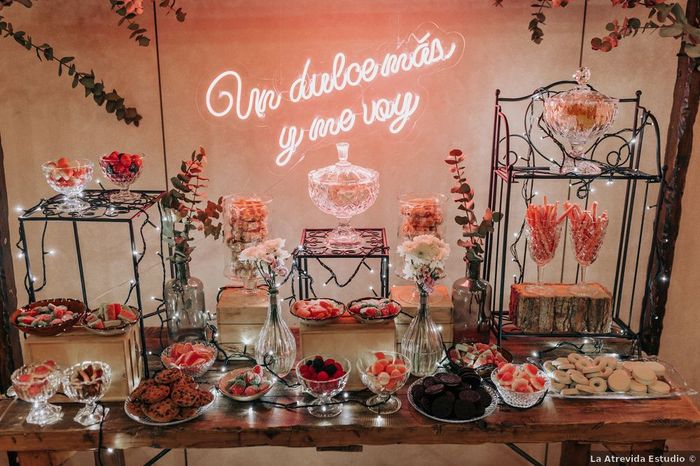 Mesa de chuches, ¿esencial o pasando? 🍬 3