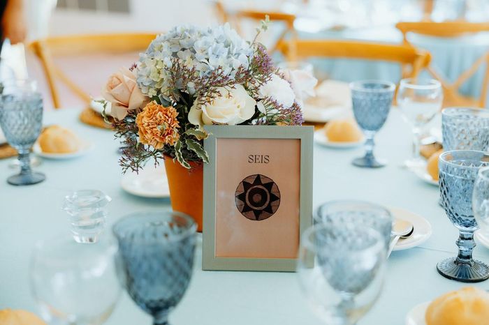 ¡Ideas de centros de mesa para bodas de primavera! 🌻🌷🌼 2