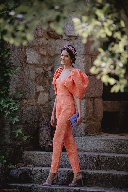 ¿Qué color usarías para ir de invitada a una boda? 4