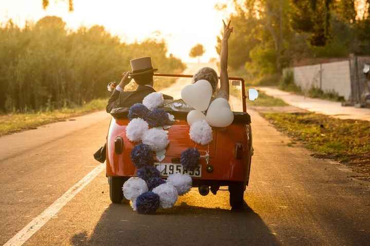 5 ideas originales para decorar el coche de boda 🚘 - 3