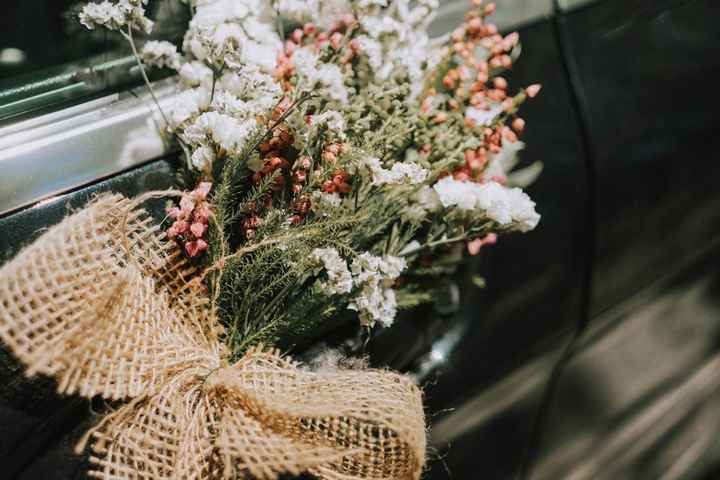 5 ideas originales para decorar el coche de boda 🚘 - 5