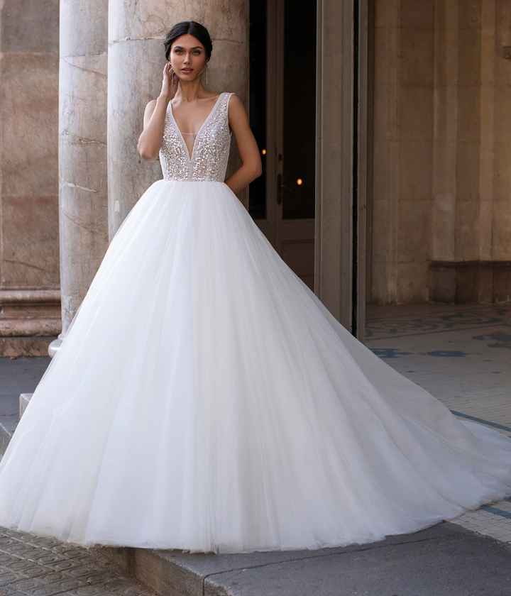 Te damos 4 vestidos, ¡descarta uno! - 1