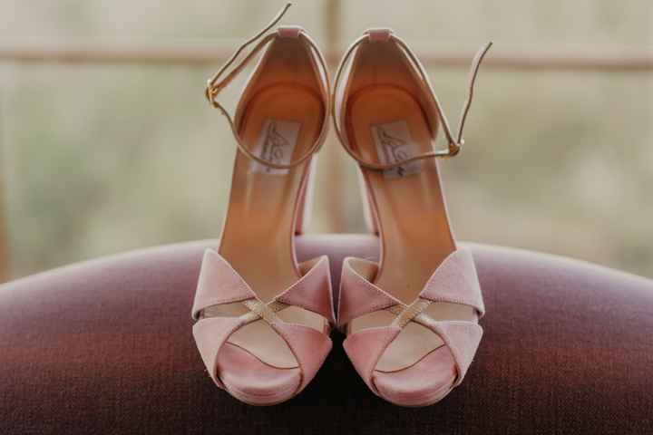 ¿Te casarías con estos zapatos? 👠 - 1