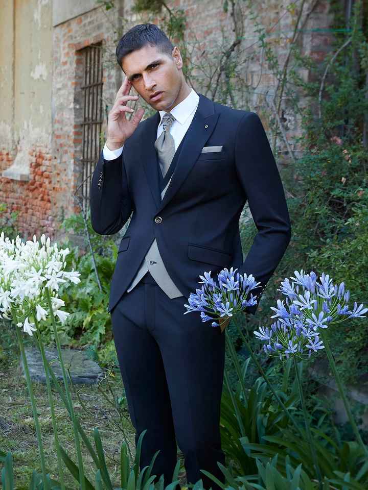 Trajes de novio 2021: ¡6 propuestas infalibles! - 3
