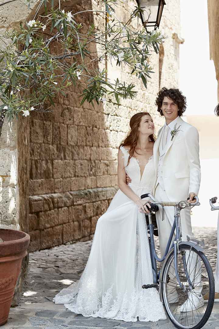 Trajes de novio 2021: ¡6 propuestas infalibles! - 5