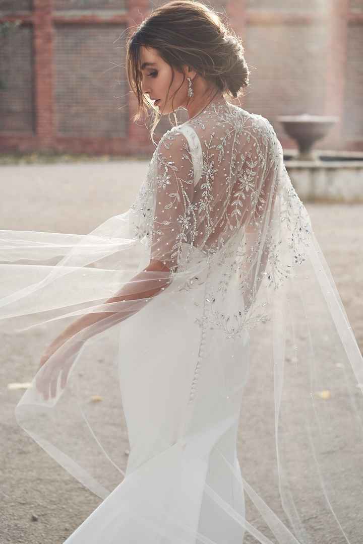 Amor a primera vista con esta capa de novia, ¿coincides? 😍 - 1