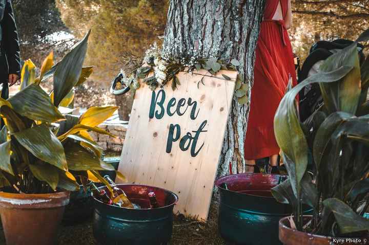 ¿Servirías así la cerveza el día de tu boda? 🍻 - 1