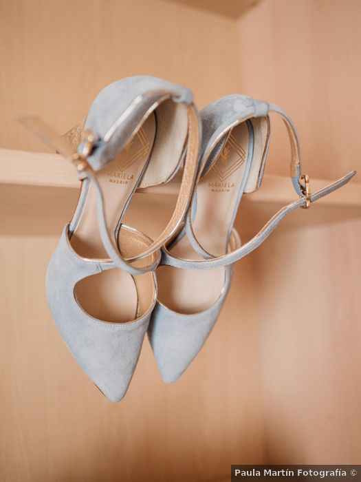 Los zapatos: ¿claros u oscuros? - 1