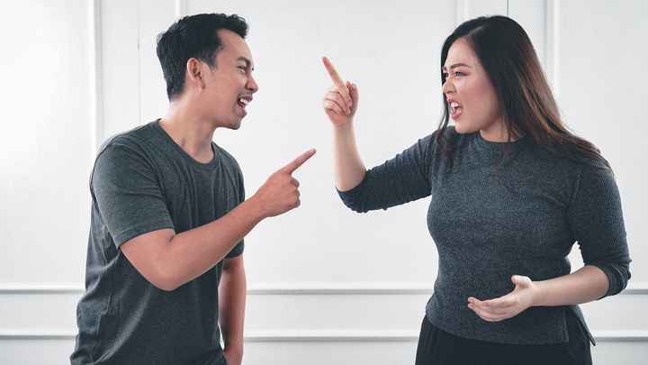¿Por qué motivo discutís más? - 1