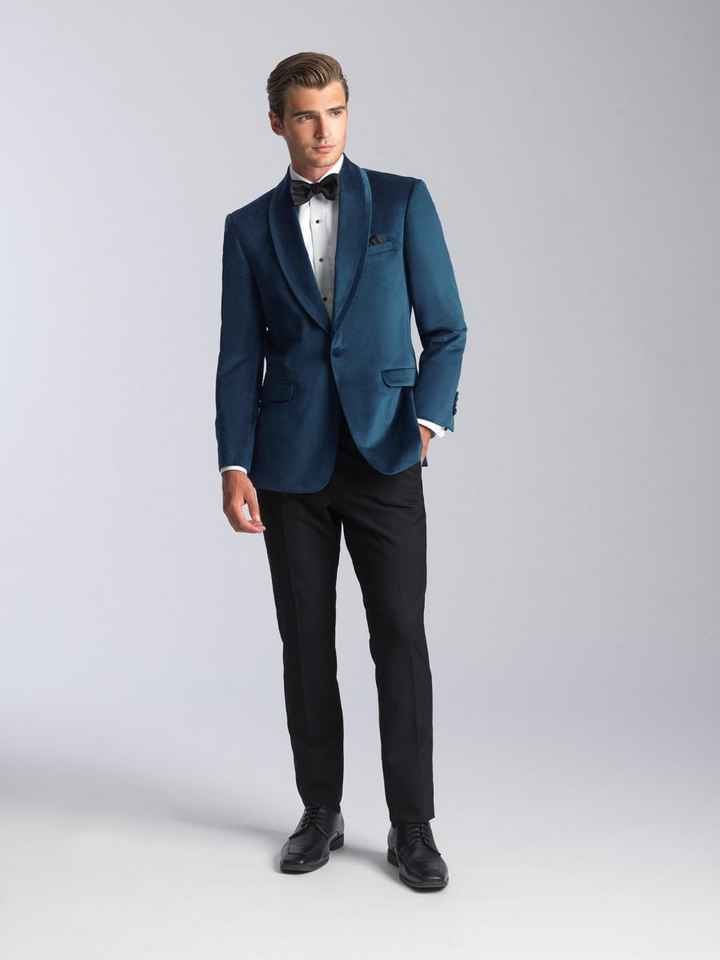 Día 12: Traje de Allure Men - 1