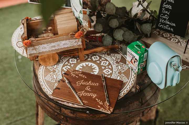 Rincón de firmas con cámara Instax, ¿lo tendrás en tu boda? 📷 - 1