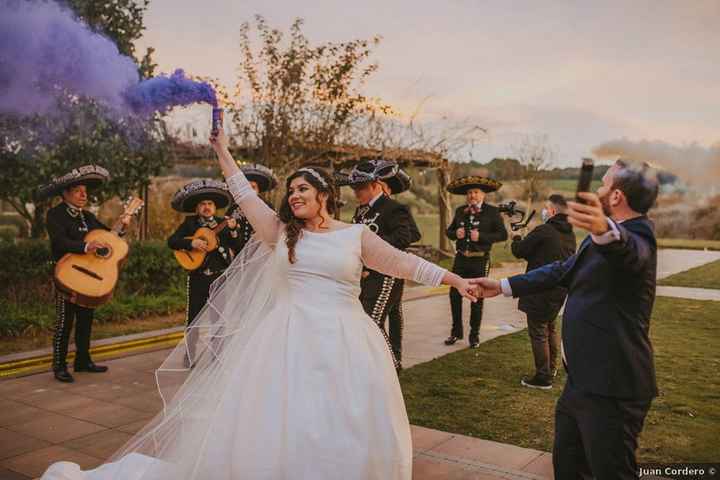 ¿Quieres sorprender a tus invitados? ¡Aquí te dejo una idea muy top para tu entrada al banquete! 😎 -