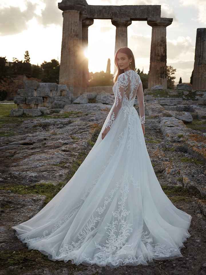 Vestido de novia con transparencias, ¿te atreves? 😏 - 4