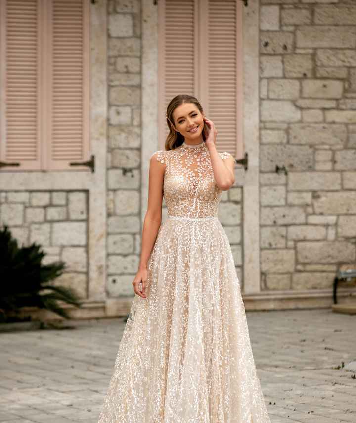 Vestido de novia con transparencias, ¿te atreves? 😏 - 5
