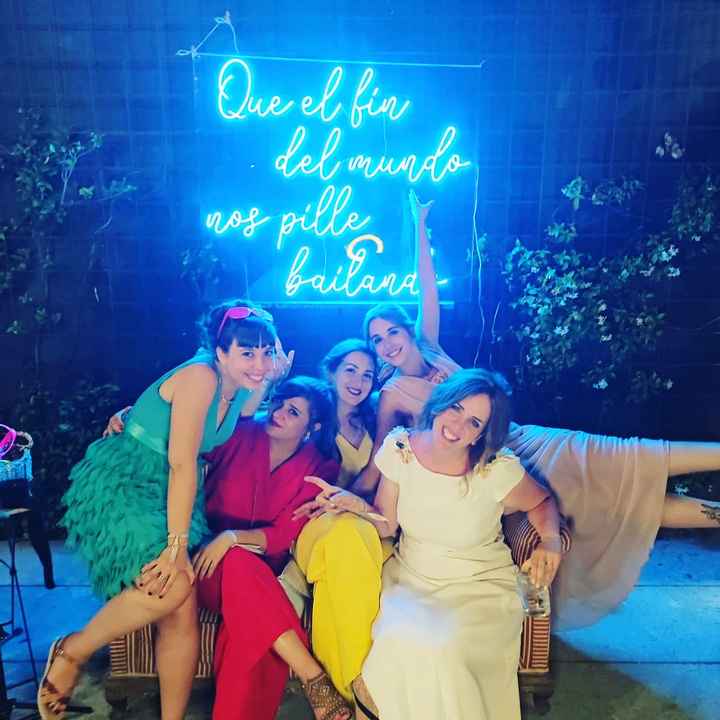 ¡Neones molones para sorprender a tus invitados! - 2